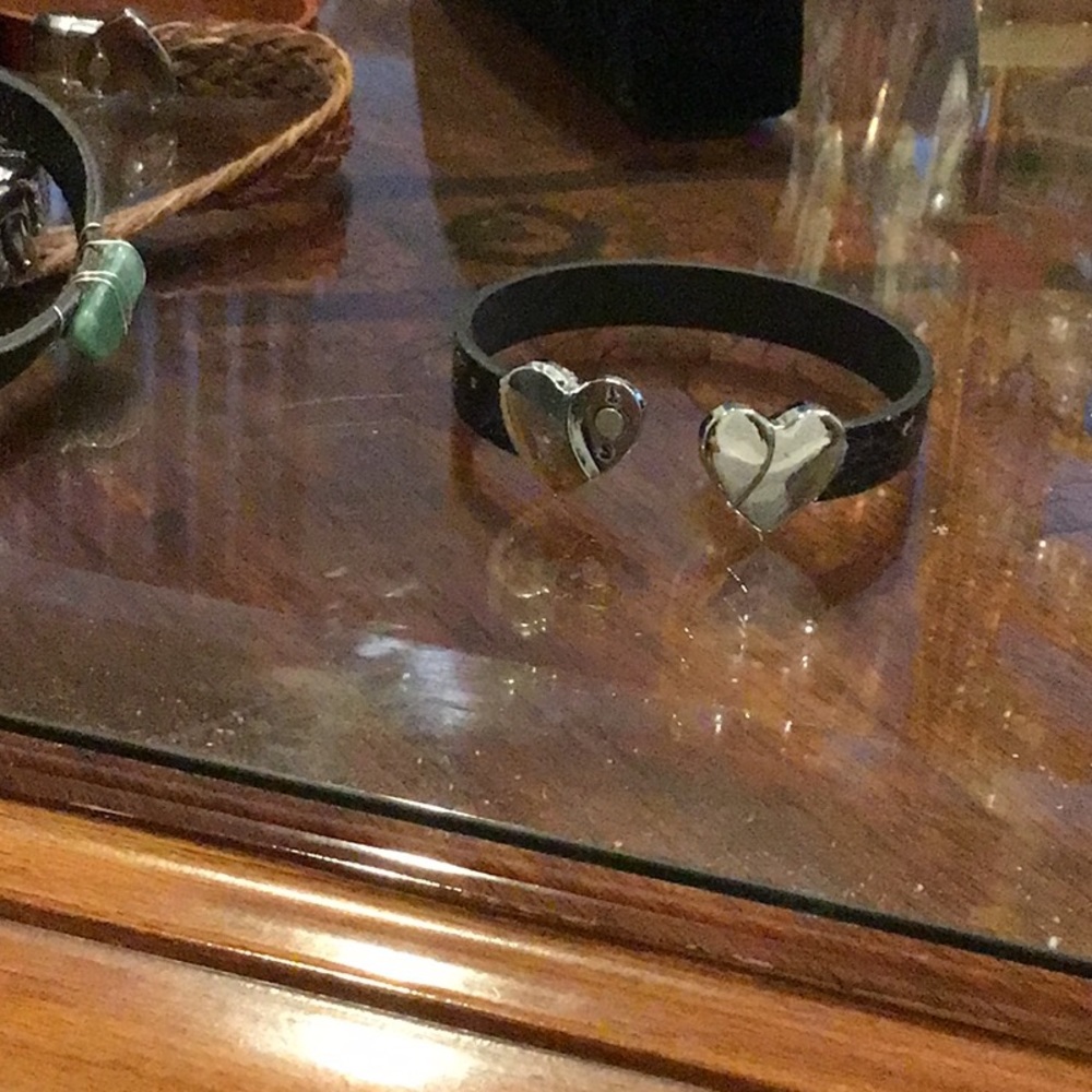 Bracelet - Picture 3 of 3